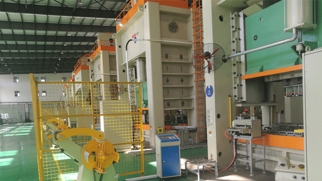 新裝伺服送料機不會操作？